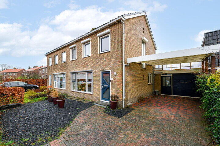 Azaleastraat 14 , Heerenveen