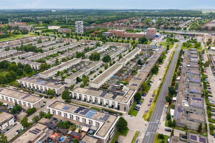 Foto 59 – Azorenweg 87, Almere
