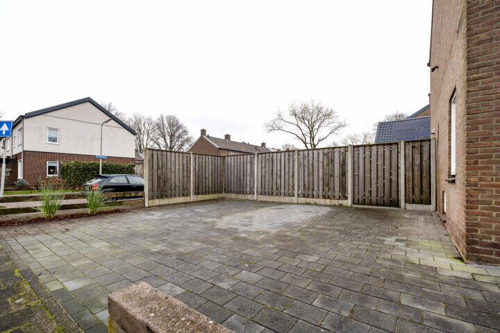 Foto 43 - Baarlelaan 19, Hoogeveen