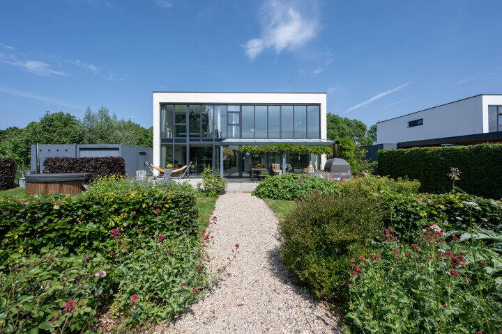 Foto 52 – Baron van Keverbergweg 47, Almere