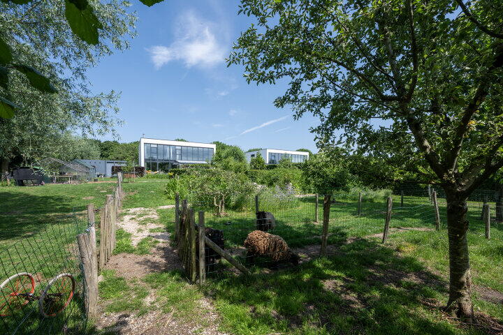 Foto 56 – Baron van Keverbergweg 47, Almere