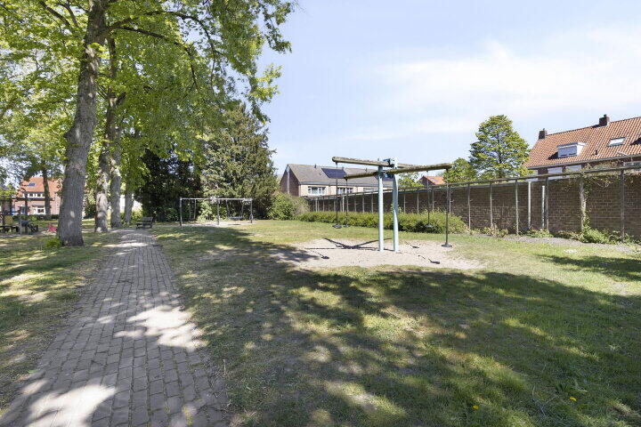 Foto 45 - Begoniastraat 8, Roosendaal