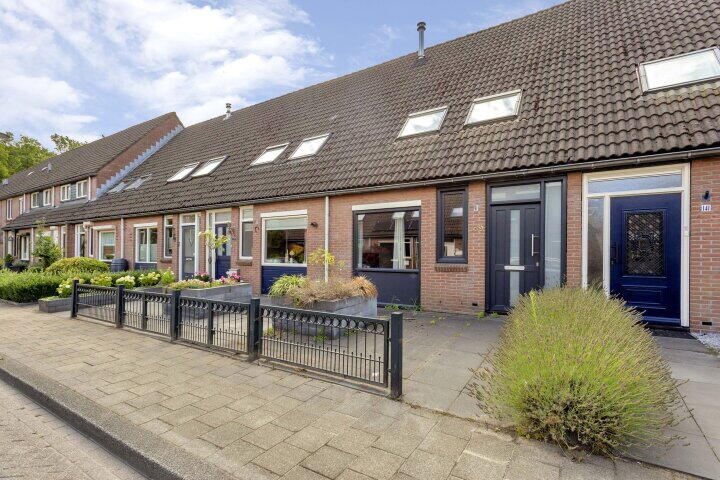 Video 1 - Bekspringhoek 139, Enschede