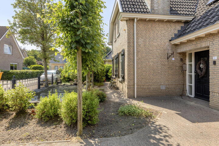 Foto 49 – Bieslook 2, Oud Gastel