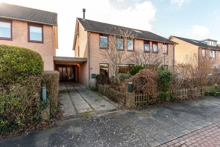 Foto 1 - Botter 38 32, Lelystad