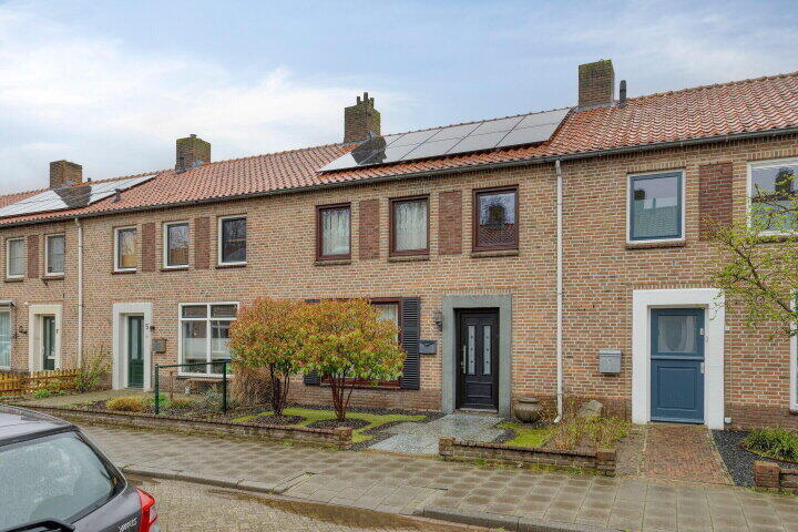 Foto 1 - Braillestraat 3, Grave