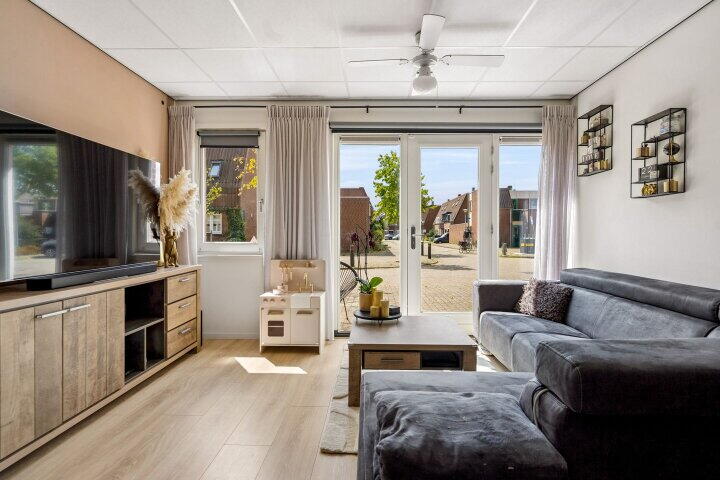 Video 1 - Brongouw 60 C, Almere