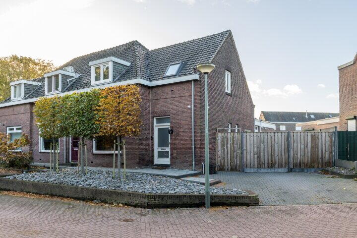Foto 1 - Brunahildestraat 74, Brunssum
