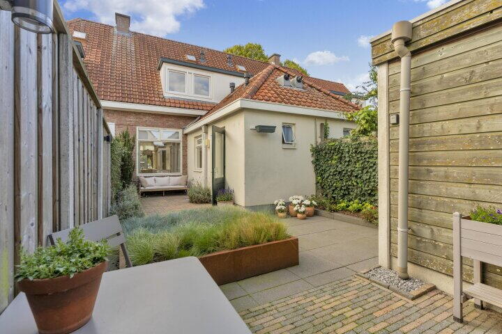 Foto 5 – Buitenzorgplein 3, Enschede