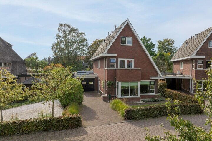 Burgemeester Gratamastraat 8