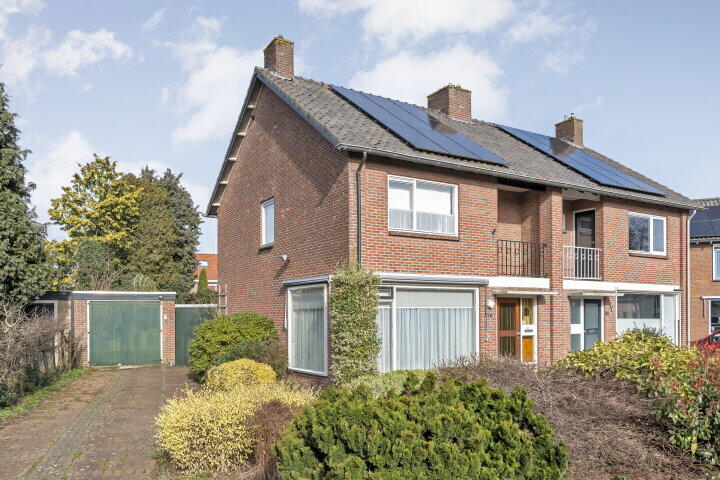 Foto 1 - Burgemeester Harmen Geerts Reinenstraat 17, Steenwijk