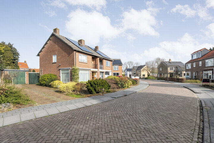 Foto 31 - Burgemeester Harmen Geerts Reinenstraat 17, Steenwijk