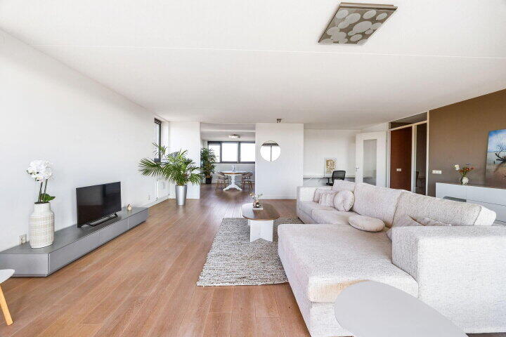 Foto 15 - Burgemeester Nederbragtpark 57, Voorburg