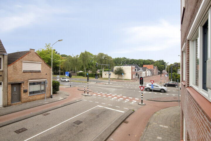 Foto 21 - Burgerhoutsestraat 35, Roosendaal