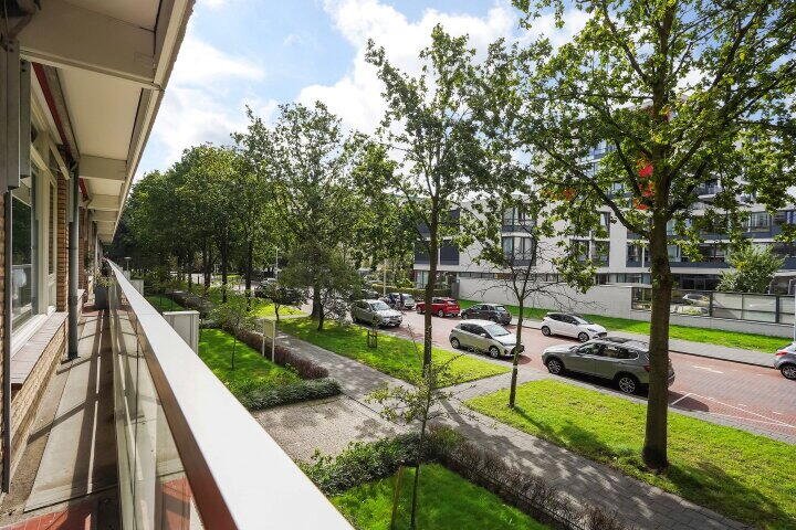 Foto 37 – Cees Laseurlaan 335, Den Haag