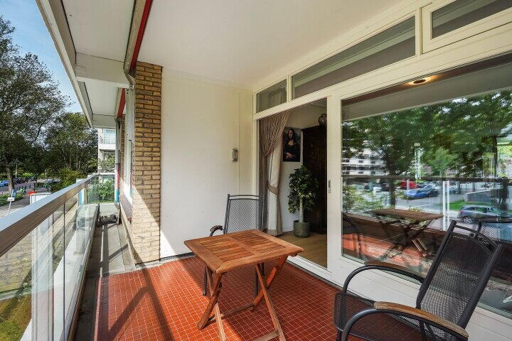 Foto 38 – Cees Laseurlaan 335, Den Haag