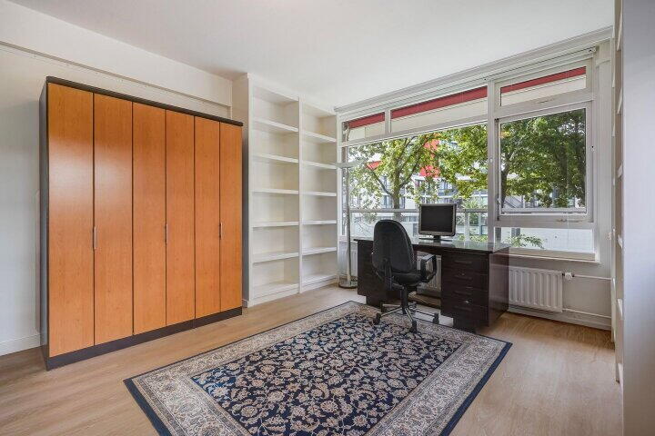 Foto 50 – Cees Laseurlaan 335, Den Haag