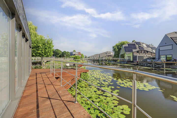 Foto 44 – Curacaostraat 1, Almere