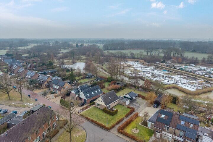 Foto 1 - de Hulst 27, Roden