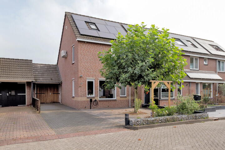 De Waring 38 , Hoogeveen