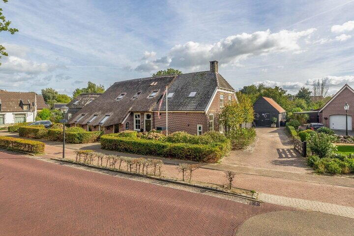 Foto 52 – Dorpsstraat 108, de Wijk