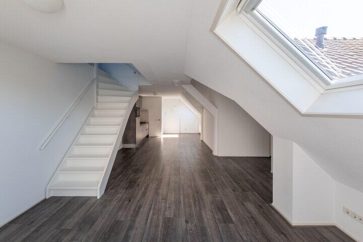 Foto 11 - Dorpsstraat -E 225, Nieuw-Roden