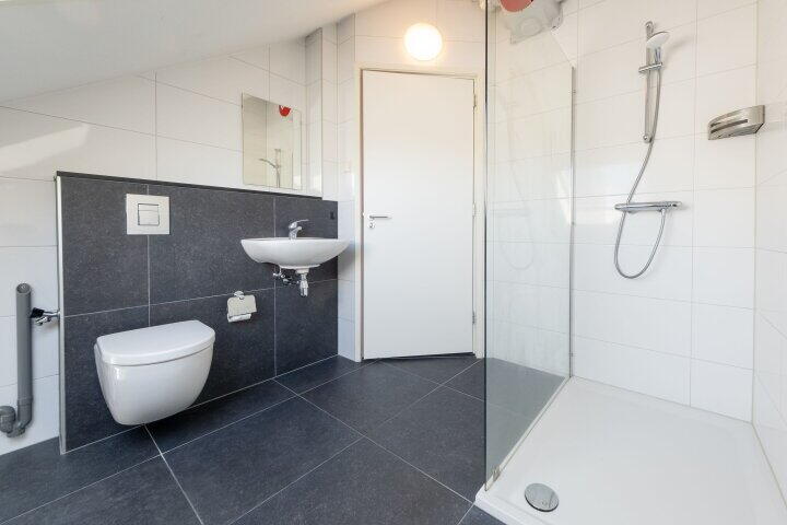 Foto 4 - Dorpsstraat -E 225, Nieuw-Roden