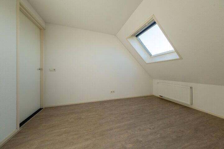 Foto 4 - Dorpsstraat -F 223, Nieuw-Roden