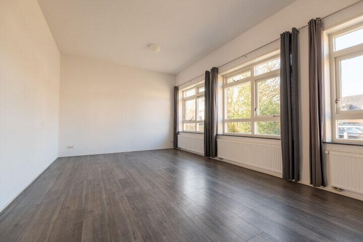 Foto 10 - Dorpsstraat -G 221, Nieuw-Roden