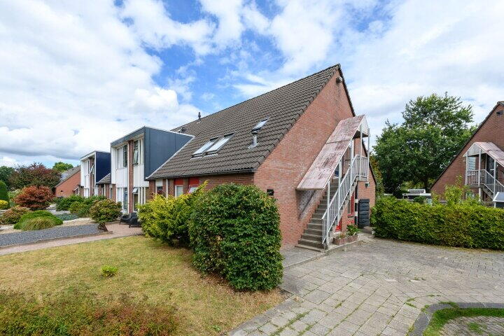 Dorsvloer 34 , Drachten