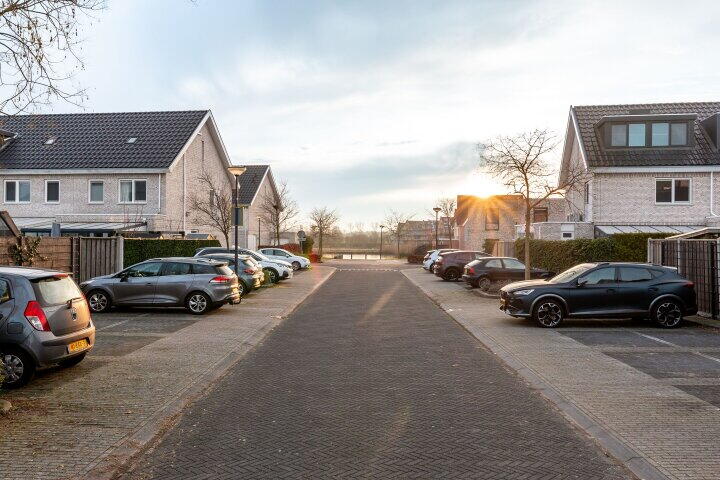 Foto 31 - Dotterbloemhof 41, Lelystad