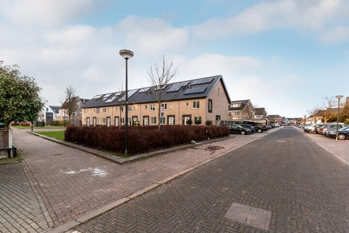 Foto 32 - Dotterbloemhof 41, Lelystad