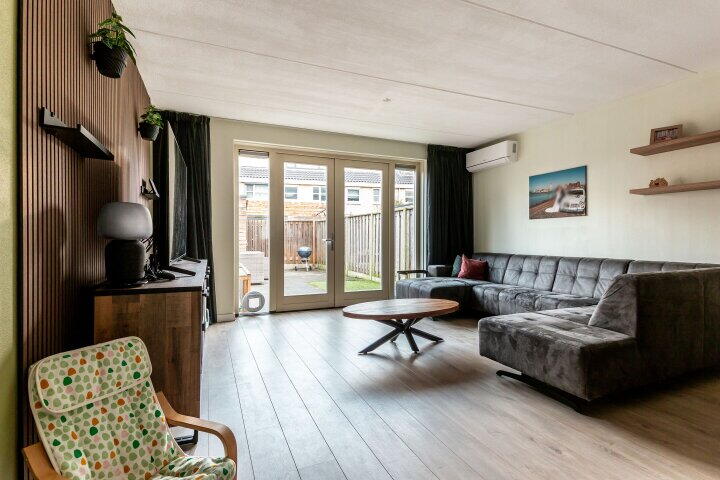 Foto 6 - Dotterbloemhof 41, Lelystad