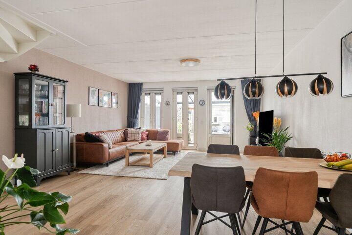 Foto 2 - Dotterbloemhof 84, Lelystad