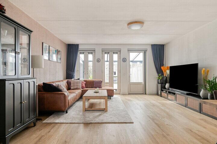 Foto 3 - Dotterbloemhof 84, Lelystad