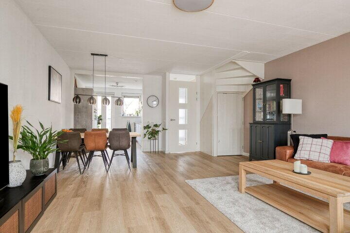 Foto 4 - Dotterbloemhof 84, Lelystad