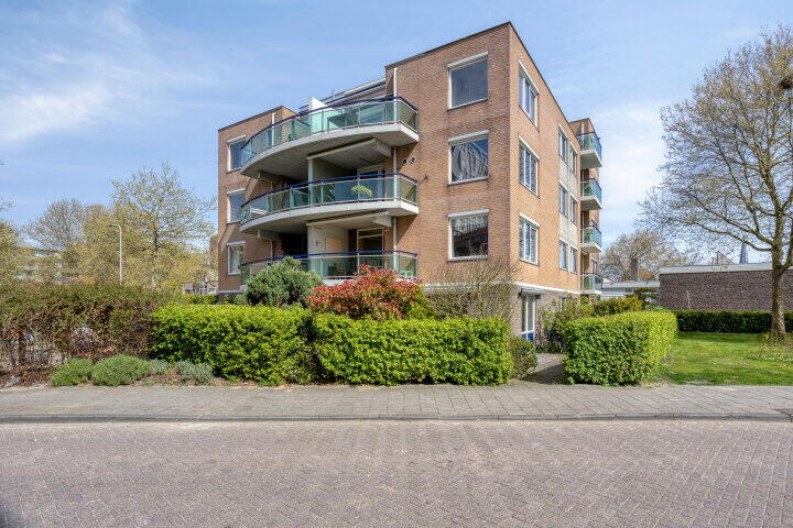 Foto 1 - Dr. A.D. Sacharovlaan 41, Alphen aan den Rijn