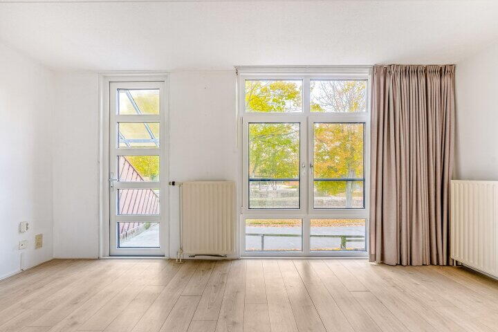 Foto 2 - Eemplein 4, Almere