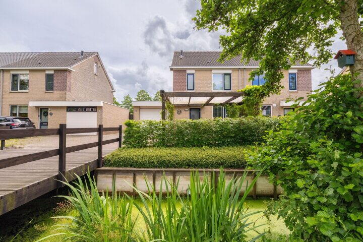 Foto 4 – Eendekroos 66, Drachten