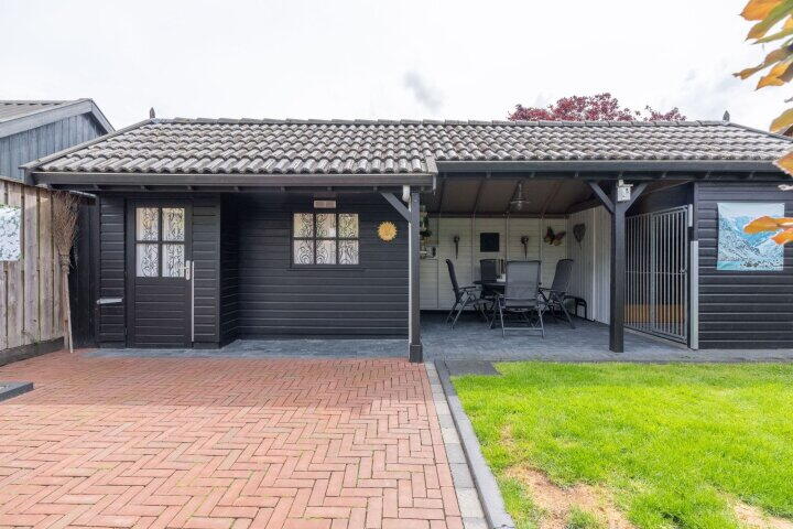 Foto 35 – Eendekroos 66, Drachten