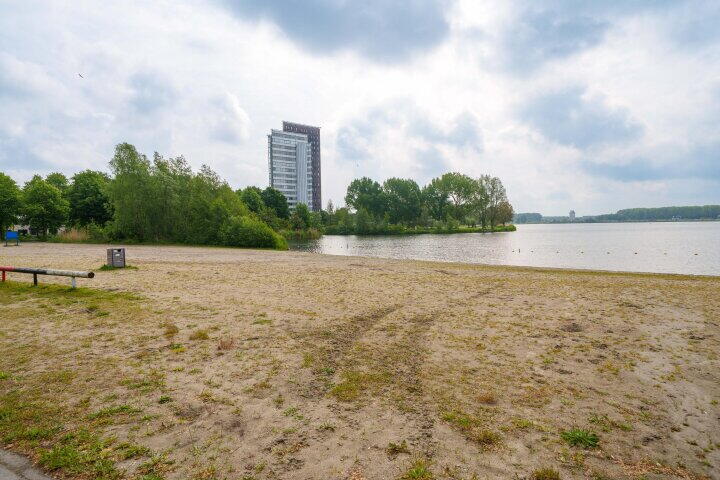 Foto 49 – Fellinilaan 118, Almere