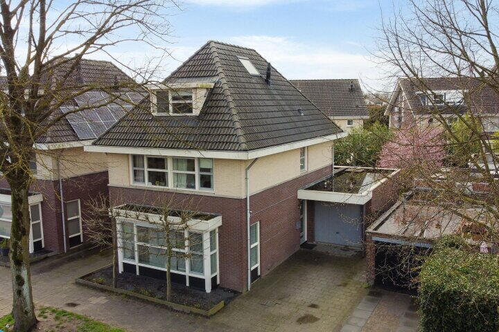 Foto 1 - Floresstraat 3, Hengelo