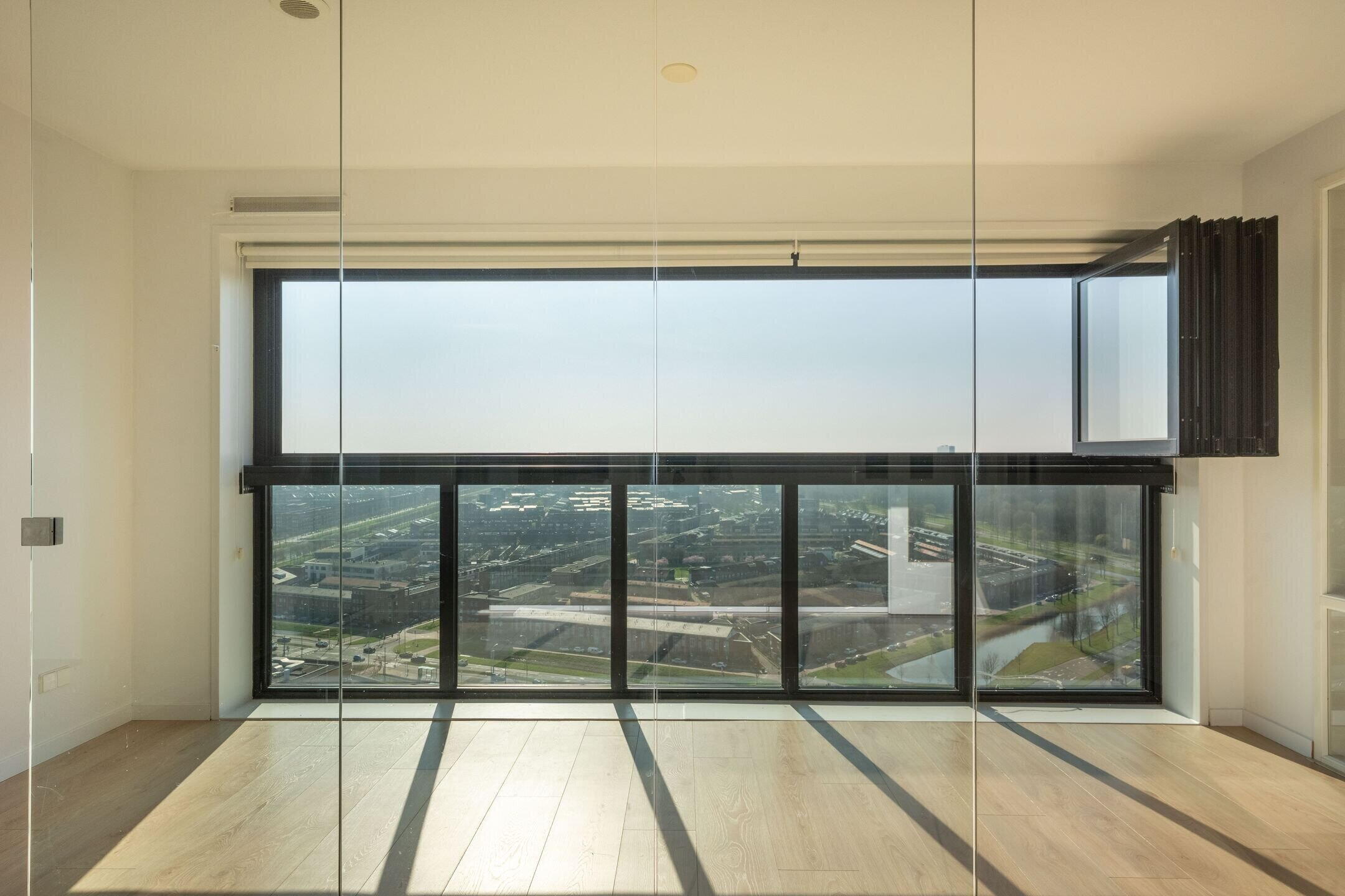 Online bezichtiging inplannen voor Fluitschiplaan 153, Den Haag