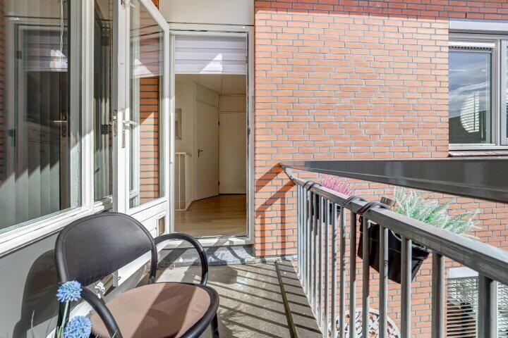 Foto 18 - Folkloreweg 18, Almere