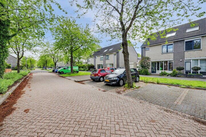 Foto 42 – Fugaplantsoen 31, Almere