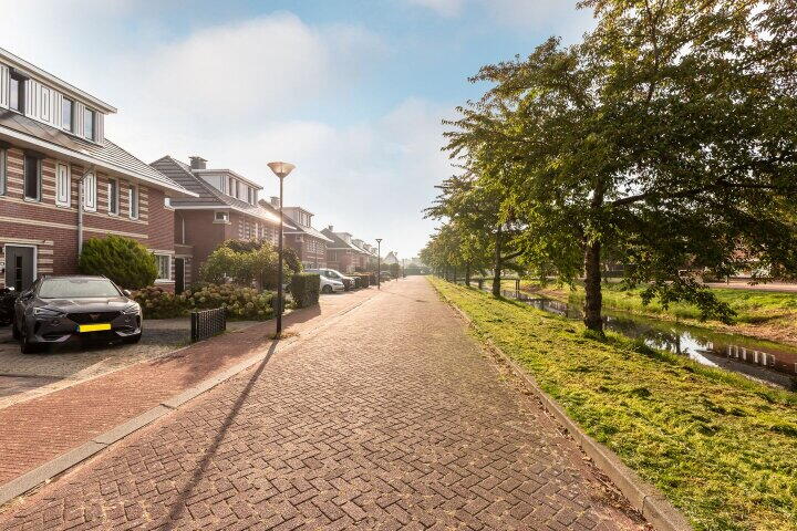 Foto 33 – Galjoen 08 51, Lelystad