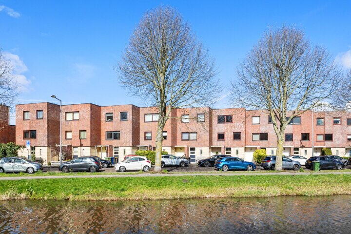 Graskarpersingel 50 , Den Haag