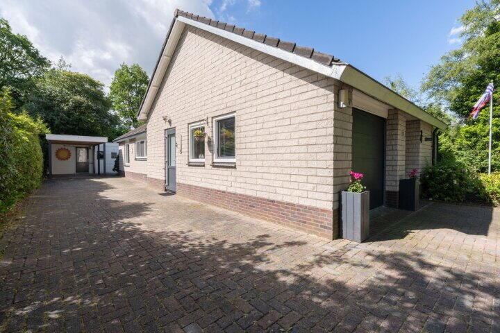 Foto 44 – Grietmanslaan 141, Oosterwolde (FR)