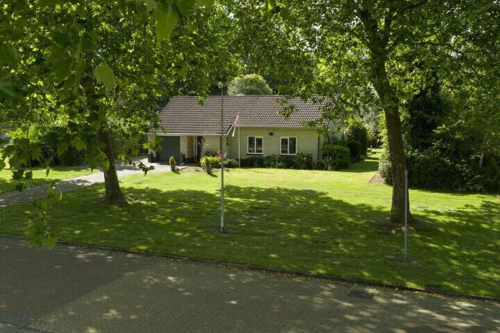 Foto 53 – Grietmanslaan 141, Oosterwolde (FR)
