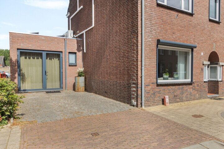 Foto 41 – Grotestraat 5, Linne